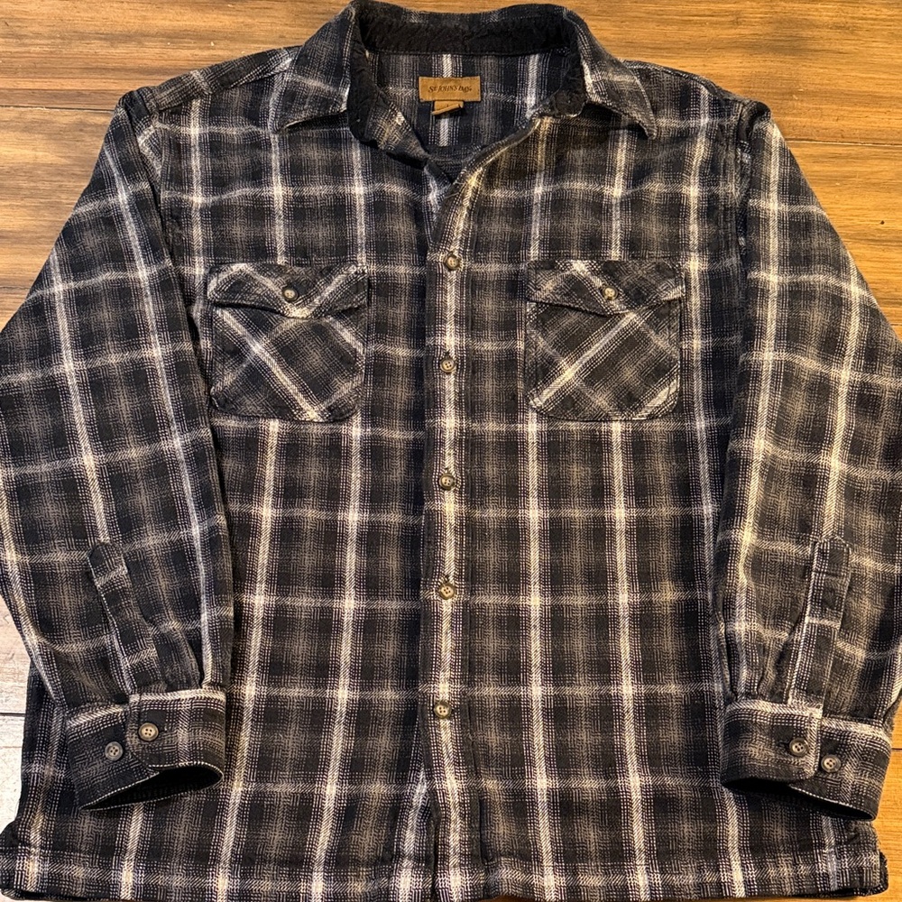 St. John’s Bay Heavyweight 100% Cotton Sz. Large Casual Plaid Button-Up Shirt